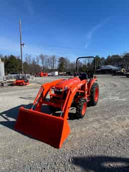 KUBOTA L3302DT WITH LA526FL FRONT END LOADER