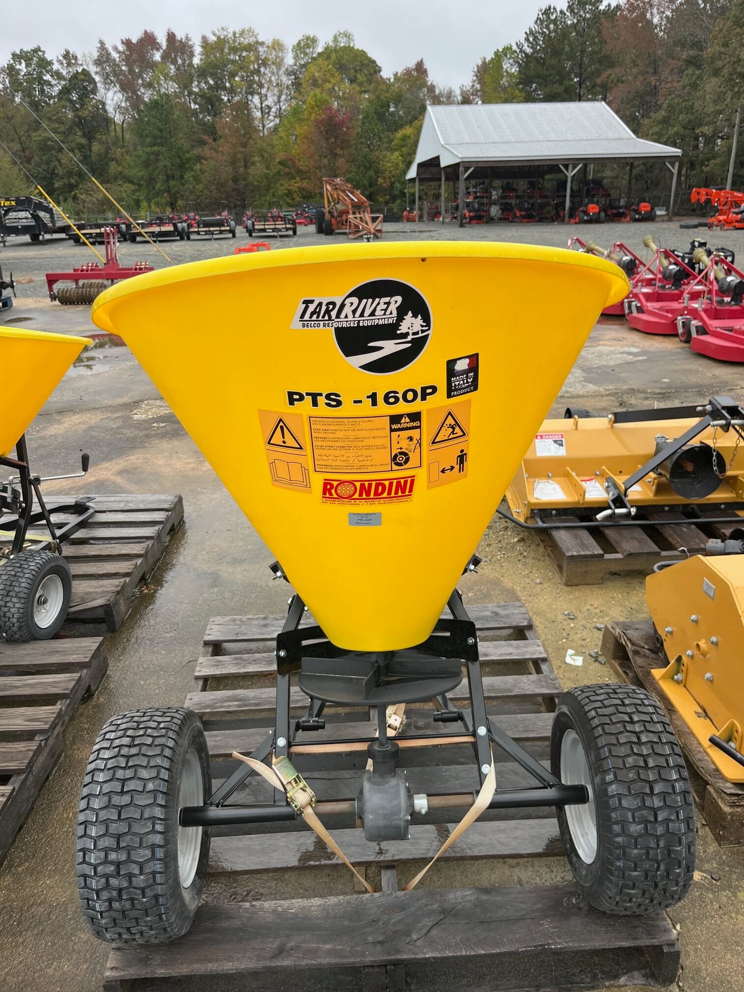 TAR RIVER PTS-160P SPREADER